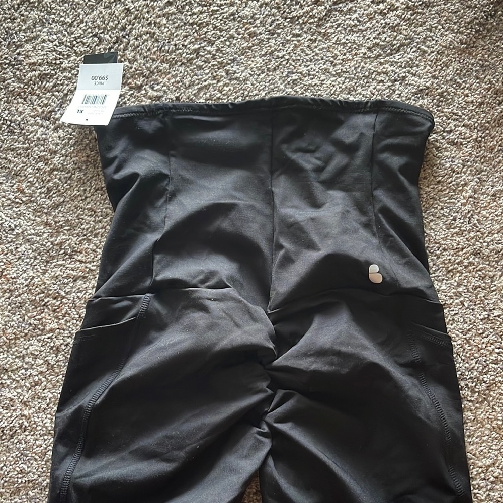 BelleFit leggings